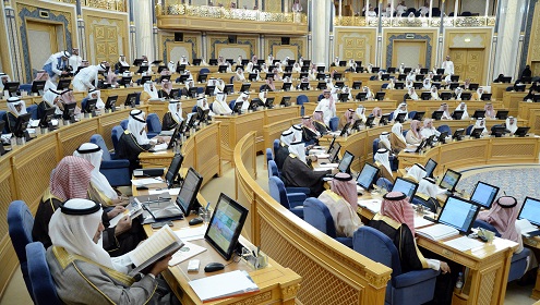 الشورى السعودي يسمح بمشاركة المرأة في العمليات الحربية